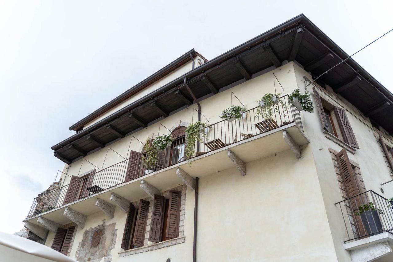 Apartment Arena Balcony *