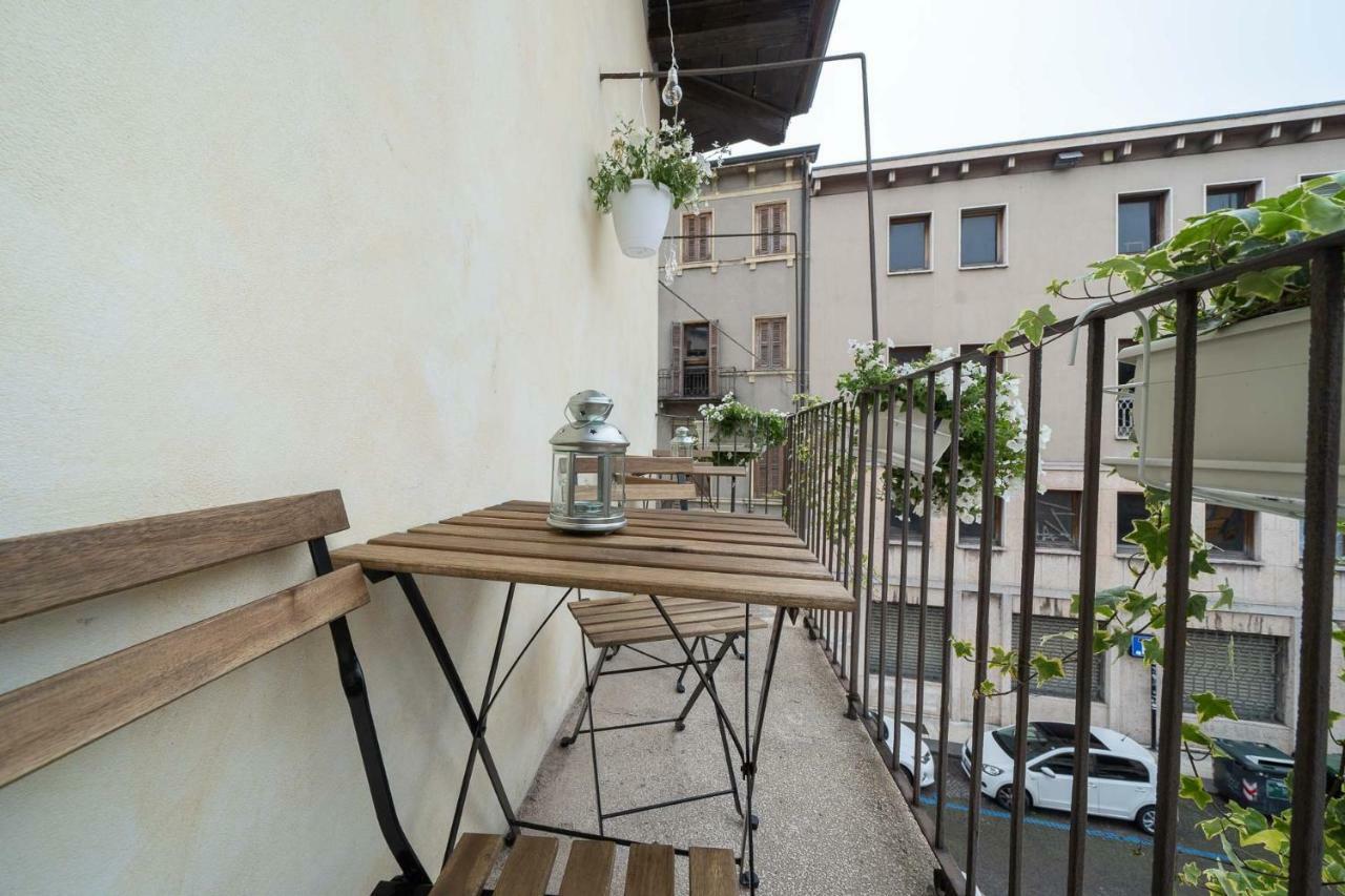 Apartment Arena Balcony